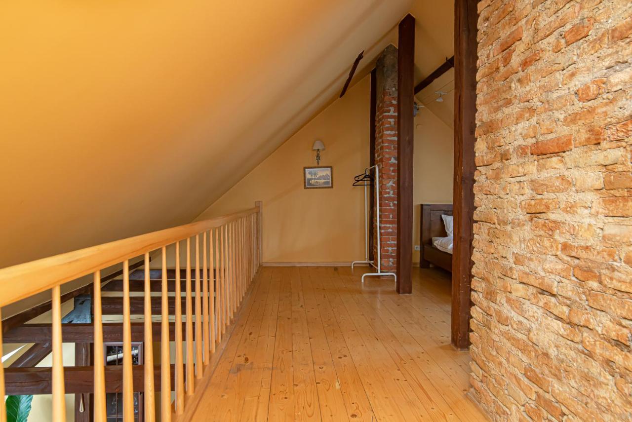 Spacious 2-Bedroom Apartment With Sauna In Vilnius Old Town By Urban Rent Exterior foto